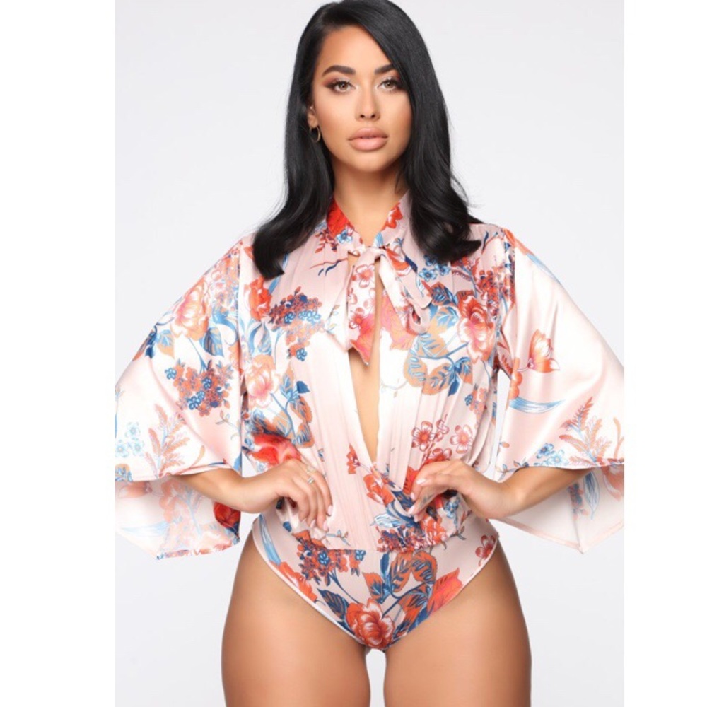 CARDI B FASHION NOVA BLOUSE